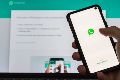Muchos usuarios utilizan WhatsApp en la computadora para trabajar a través de WhatsApp Web y no es un requisito tener el navegador para acceder a esta aplicación de chat