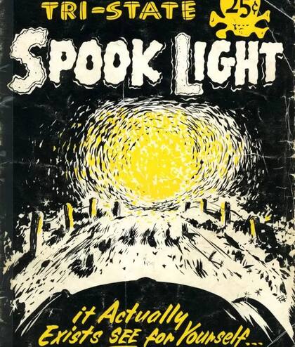 Las luces de la Ruta 66 se volvieron populares y atrajeron a visitantes de distintas partes de EE.UU y los empresarios produjeron mercancías.