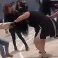Pelea en una escuela de José C. Paz: madres se enfrentaron a golpes en el patio