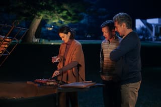 Las maldiciones: intrigas de poder y un pulso perverso, con grandes actuaciones