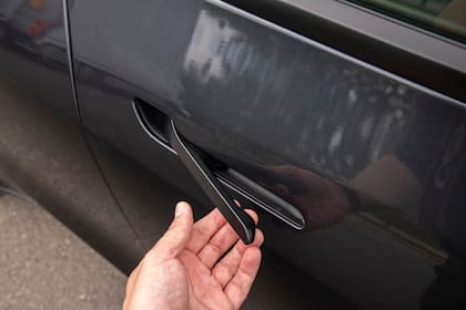 Las manijas del Tesla Model Y 2021