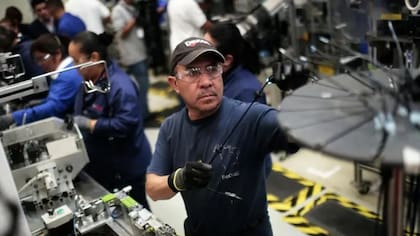 Las manufacturas son uno de los sectores que más emplean en México