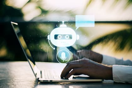 Las marcas y negocios que lideran la innovación miran de cerca cómo los consumidores interactúan diariamente con la IA al mismo tiempo que se preguntan por dónde pueden aumentar niveles de proactividad, ahorrar tiempos y mejorar niveles de atención de sus distintos tipos de clientes