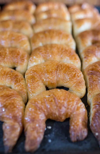 Las medialunas de Lievito Madre.