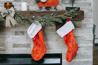 La leyenda que dio origen a la tradición de colgar calcetines en Navidad en Estados Unidos