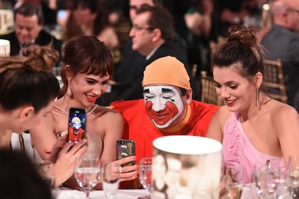 Piñón Fijo se sacó una selfie con las chicas de Las estrellas