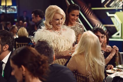 Encuentro de divas: Mirtha Legrand agradece a Susana Giménez