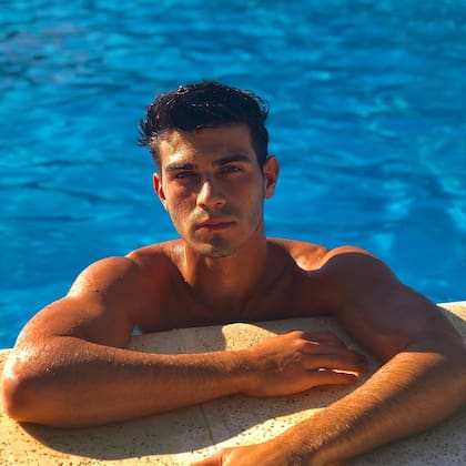 Las mejores fotos de Nicolás, de Gran Hermano, como modelo de ropa