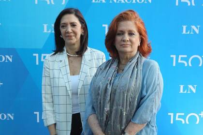 Adriana Vaccaro, del Correo Argentino y Teresa González Fernández, presidenta de ALPI