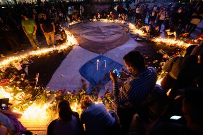 A 10 años de la muerte de Néstor Kirchner, miles de personas lo homenajearon en Plaza de Mayo, 27 de octubre