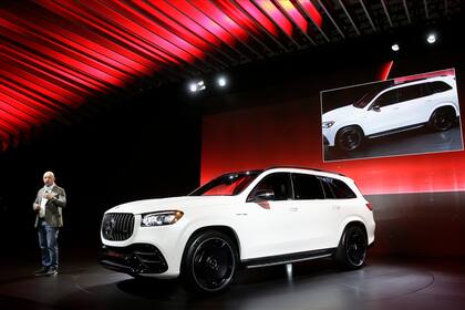 Nicholas Speeks, presidente y CEO de Mercedes-Benz USA, presenta el nuevo Mercedes-AMG GLS-63 