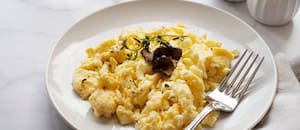 Ideas de desayunos saludables con huevos revueltos: proteicas y muy fáciles de hacer
