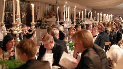 Las mesas en las que se sientan las familias más poderosas de Europa