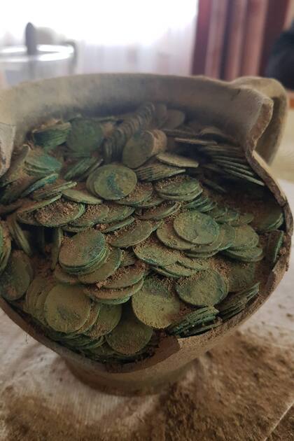 Las monedas son del siglo XVII, un tiempo en el que el Reino de Polonia y el Gran Ducado de Lituania formaban un estado mancomunado