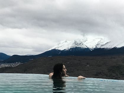 Las montañas, la hotelería de lujo, la oferta de actividades y la mística del fin del mundo hacen de Ushuaia un hit para los argentinos.