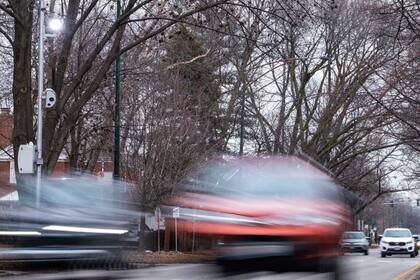 Las multas se dividirán en dos escalas: una de US$35 para excesos moderados y otra de US$100 para quienes sobrepasen ampliamente los límites