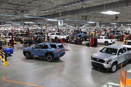 Las nuevas instalaciones de la empresa Southeast Toyota procesará aproximadamente 4000 vehículos por semana en Florida