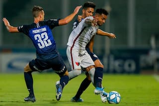 La columna de Latorre. Nos esperan años de partidos de fútbol sin significado