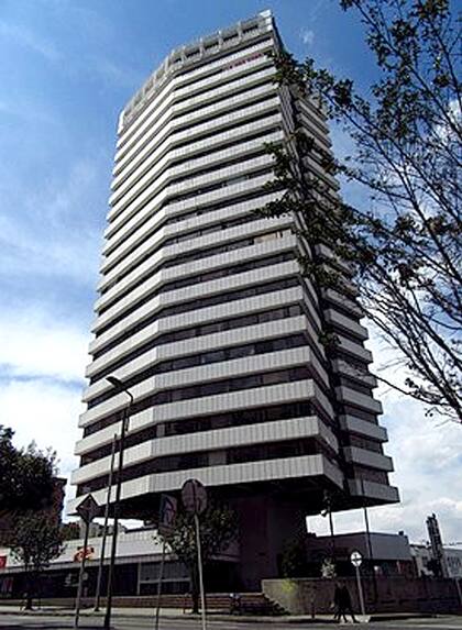 Las oficinas que pertenecían a la Cancillería argentina están en un edificio en la Avenida 40 y la calle Carrera, en Bogotá