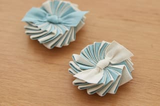 Cómo hacer una escarapela con papel