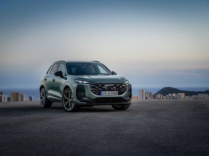 Las ópticas LED son más estilizadas y las líneas laterales más marcadas