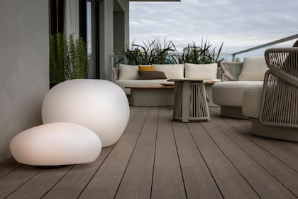 Las originales piedras luminosas de exterior Luma.