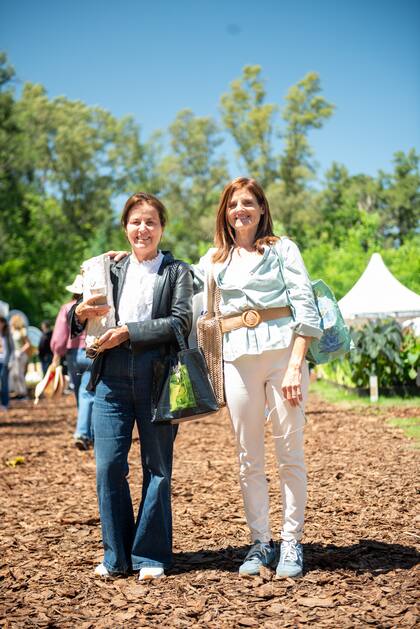 Las paisajistas Maggie Cavanagh y Josie G. Silveyra.