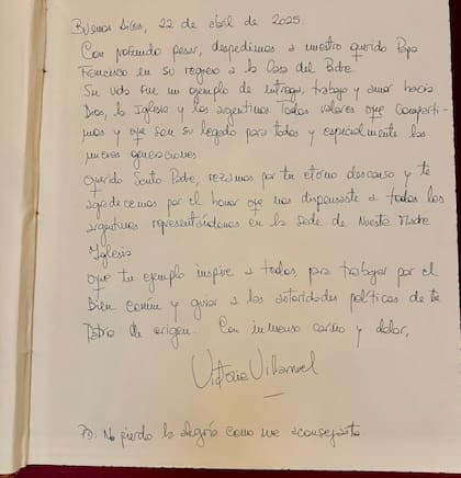 Las palabras de despedida de Villarruel al papa Francisco