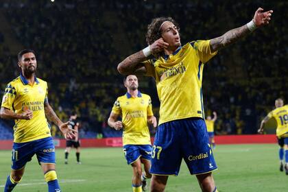 Las Palmas se encuentra muy cerca de la zona de descenso, por lo que si no comienza a sumar de a tres su permanencia en la Primera División del futbol español correrá peligro