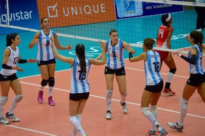 Las Panteras festejaron ante Costa Rica