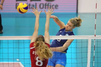 Las Panteras vencieron 3-0 a Suiza