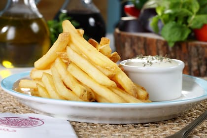 Las papas fritas crocantes no son tan fáciles de conseguir, ya que se debe seguir la receta