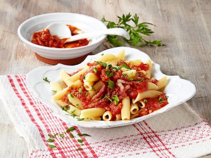 Las pastas cortas son perfectas para salsas más espesas