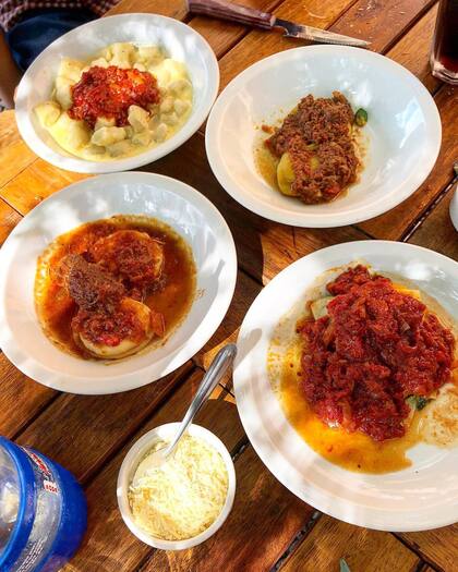Las pastas son caseras y hechas a mano, sin usar maquinas
