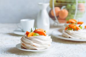 Pavlova: 8 lugares para comer el postre irresistible de exterior ligero y crocante con interior cremoso