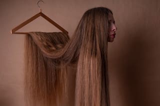 Historias inquietantes de mujeres que dejaron de cortarse el pelo