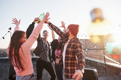 Las personas de Géminis suelen tener un gran círculo de amigos