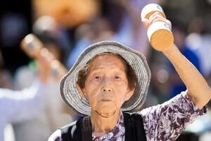 Las personas mayores de 65 años representan ahora casi el 30% de la población de Japón