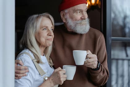 Las personas mayores de 80 años, independientemente del género, se arrepienten de no haber pasado más tiempo en familia