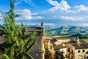 Las personas que compren las viviendas tendrán que comprometerse a hacer reformas (Foto:Alexandra Stubbs)