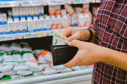 Las personas que trabajen en días feriados tienen derecho a cobrar el doble, pero no aplica lo mismo a quienes lo hagan en días no laborables, donde se percibe el mismo salario de las jornadas hábiles