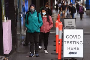 Australia confina 5 millones de personas en Melbourne entre críticas opositoras