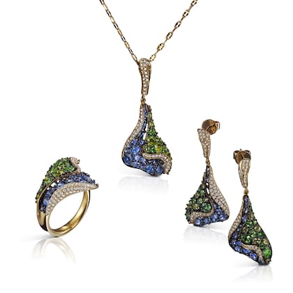 Las piedras preciosas de las joyas que componen la colección Celebration de Testorelli destacan por sus colores y engarces.