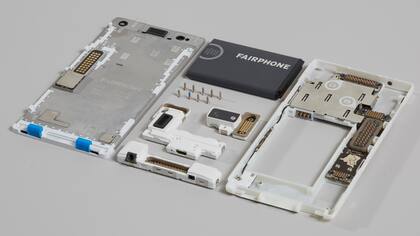 Las piezas de un Fairphone 2
