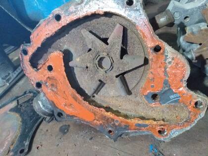 Las piezas son recuperadas una por una