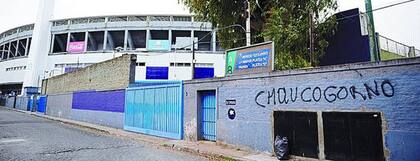 Las pintadas tomaron protagonismo en la interna de Racing