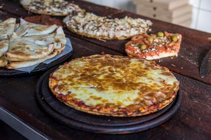 Las pizzas más pedidas son la de muzzarella, la fugazzetta y la canchera