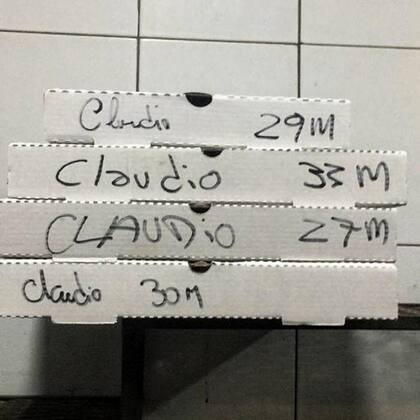 Las pizzas que entraron en la promoción Claudio, que Vía Apia creó a partir de la queja de un cliente con ese nombre