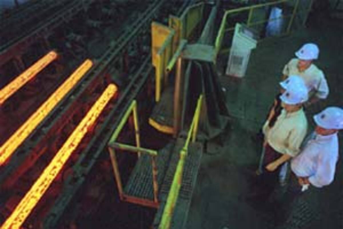 Canjearán las acciones de Siderca por Tenaris - LA NACION