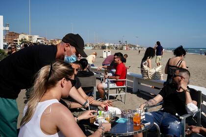 Las playa de Italia llenas de gente
